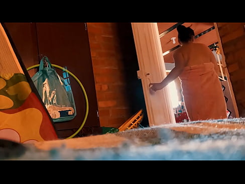 ❤️ Mjomba ananifuata kuoga, ananitania wakati naoga. ☑  ❌️