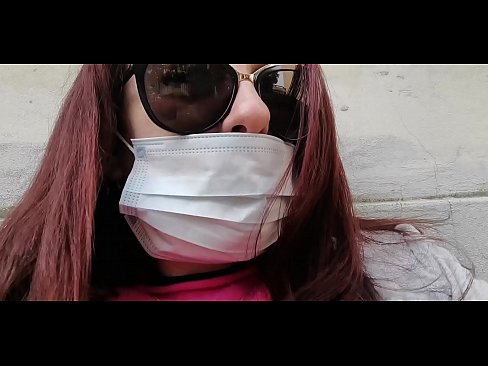 ❤️ Nicoletta analipiza kisasi kwa jirani yake na kukojoa kwenye karakana yake (Karantini Maalum ya Covid19 ya Italia) ☑ ❌️
